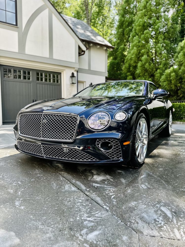 Detailed Bentley Continental GT